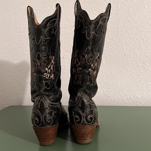 Black Corral Boots - Picture 5 of 11